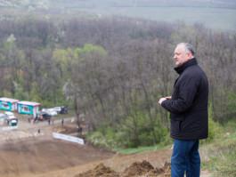 Igor Dodon a participat la deschiderea Campionatului Europei de Motocross printre juniori