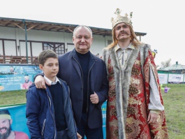 Igor Dodon a participat la deschiderea Festivalului de sport și muzică ”Hai, Haiduci!”