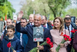 Igor Dodon a participat la marșul „Regimentul Nemuritor”