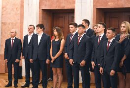 Igor Dodon held a meeting with the participants of the Summer Universiade