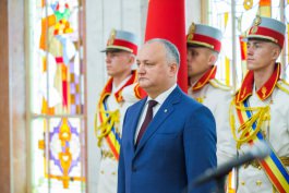 Igor Dodon a înmînat înalte distincții de stat unui grup de cetățeni ai Republicii Moldova