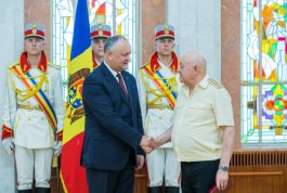 Igor Dodon a conferit distincții de stat