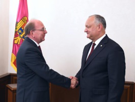 Președintele Igor Dodon a avut o întrevedere cu Ambasadorul Oleg Vasnețov