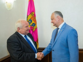 Președintele Republicii Moldova a avut o întrevedere cu Președintele Partidului Popular European