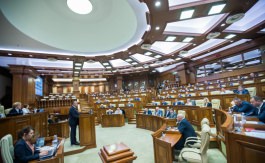 Președintele Republicii Moldova a ținut un discurs la deschiderea noii sesiuni a Parlamentului