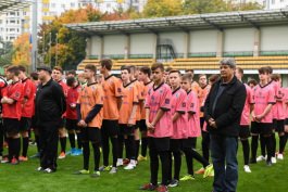 Igor Dodon a participat la ceremonia de deschidere a primei ediții a Cupei Președintelui la fotbal între copii