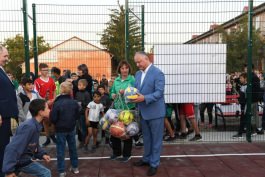 Șeful statului a participat la inaugurarea complexului sportiv din satul Talmaza