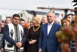 Igor Dodon a participat la Festivalul Vinului „Gagauz şarap yortusu”