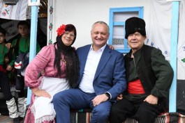 Igor Dodon a participat la Festivalul Vinului „Gagauz şarap yortusu”