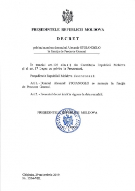 Igor Dodon a semnat decretul privind numirea lui Alexandr Stoianoglo în funcția de Procuror General