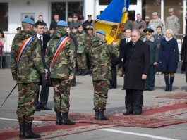 Nicolae Timofti a participat la ceremonia de detașare a contingentului Armatei Naționale în misiunea internațională de menținere a păcii din Kosovo