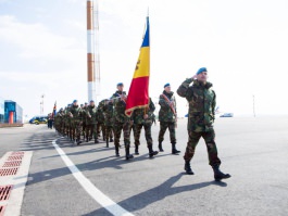 Moldovan servicemen leave for international peacekeeping mission in Kosovo