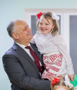 Igor Dodon a vizitat satele Crasnoarmeiscoe și Tălăești din raionul Hîncești