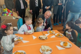 Igor Dodon a vizitat satele Crasnoarmeiscoe și Tălăești din raionul Hîncești