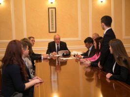 President Nicolae Timofti signs decrees appointing 11 judges