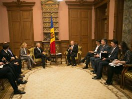 Роберт Коркер: «Соединенные Штаты твердо намерены продвигать демократию в Республике Молдова»