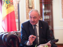 Moldovan president receives accreditation letters of five ambassadors