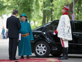 Moldovan president receives accreditation letters of five ambassadors