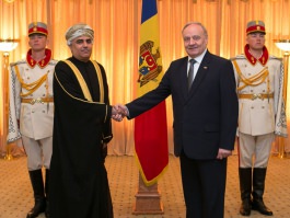 Moldovan president receives accreditation letters of five ambassadors