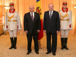 Moldovan president receives accreditation letters of five ambassadors