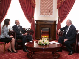 Moldovan president receives accreditation letters of five ambassadors