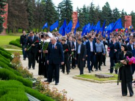 Президент Николае Тимофти принял участие в праздничных мероприятиях, посвященных Дню Победы