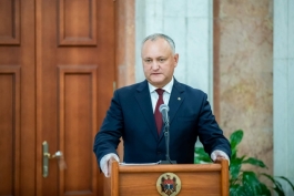 Igor Dodon a înmânat înalte distincții de stat unui grup de cetățeni