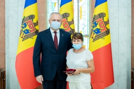 Igor Dodon a înmânat înalte distincții de stat unui grup de cetățeni