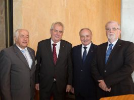  Moldovan, Czech presidents attend business forum