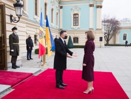 Președintele Republicii Moldova, Maia Sandu, în cadrul vizitei oficiale la Kyiv: „Ne dorim să fim mai mult decât vecini, ne dorim să fim prieteni”