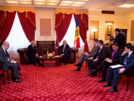 Moldovan president receives accreditation letters of two new envoys