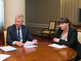 Moldovan president appoints three magistrates