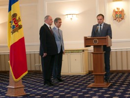Министр экономики Андриан Канду принял присягу в качестве члена Правительства Республики Молдова