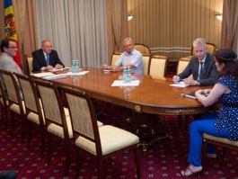 Президент Николае Тимофти подписал указ о назначении на должности трех судей
