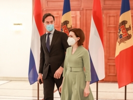 Președinta Maia Sandu: „Îi încurajez pe oamenii de afaceri olandezi să investească în Republica Moldova, iar pe turiștii din Țările de Jos - să ne viziteze țara”