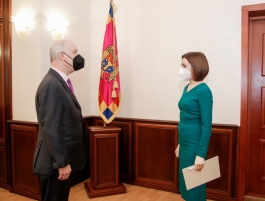 Президент Майя Санду обсудила с Послом Кентом Логсдоном двустороннее сотрудничество с США