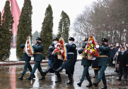 Președinta Maia Sandu: „Pentru că azi, peste treizeci de ani de la războiul de la Nistru, tunurile răsună din nou în apropierea noastră, am chemat la încetarea focului. Am chemat la pace”