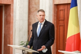 Președinta Maia Sandu, la întrevederea cu Președintele României, Klaus Iohannis: „Avem o agendă plină, care reflectă o relație prietenească, de parteneriat strategic”