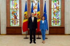 Președintele Maia Sandu a primit scrisorile de acreditare din partea ambasadorilor Poloniei, Slovaciei, Georgiei și Kazahstanului