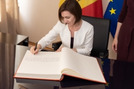 Președinta Maia Sandu a avut o întrevedere cu Roberta Metsola, Președinta Parlamentului European