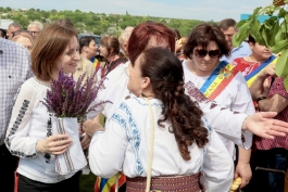 Президент Майя Санду на фестивале «iProsop»: „Спасибо за последовательность, с которой вы сохраняете ценности и возрождаете традиции”