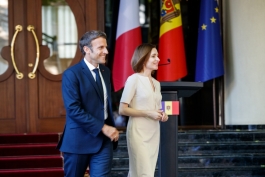 Președinta Maia Sandu după întrevederea cu Președintele Emmanuel Macron: „Prețuim parteneriatul moldo-francez și dorim să-l consolidăm în continuare, în interesul cetățenilor țărilor noastre”