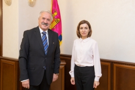 Președinta Maia Sandu s-a întâlnit cu Ambasadorul Republicii Turcia la Chișinău