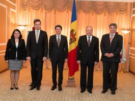 Moldovan president receives accreditation letters from four ambassadors