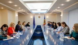 Președinta Maia Sandu, în discuție cu Președinta Parlamentului European, Roberta Metsola: „Avem nevoie de susținere pentru a depăși consecințele războiului și pentru a începe cât mai rapid negocierile de aderare”