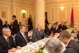 Moldova, Belarus sign more bilateral cooperation agreements