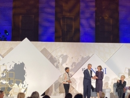 Президент Майя Санду получила Премию Мадлен К. Олбрайт за демократию 2022 года