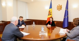 President Maia Sandu met with US Ambassador Kent Logsdon