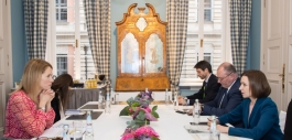 Президент Майя Санду встретилась в Мюнхене с премьер-министром Эстонии Кайей Каллас