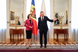 Relațiile moldo-poloneze discutate, la Varșovia, de Președinta Maia Sandu și Președintele  Andrzej Duda